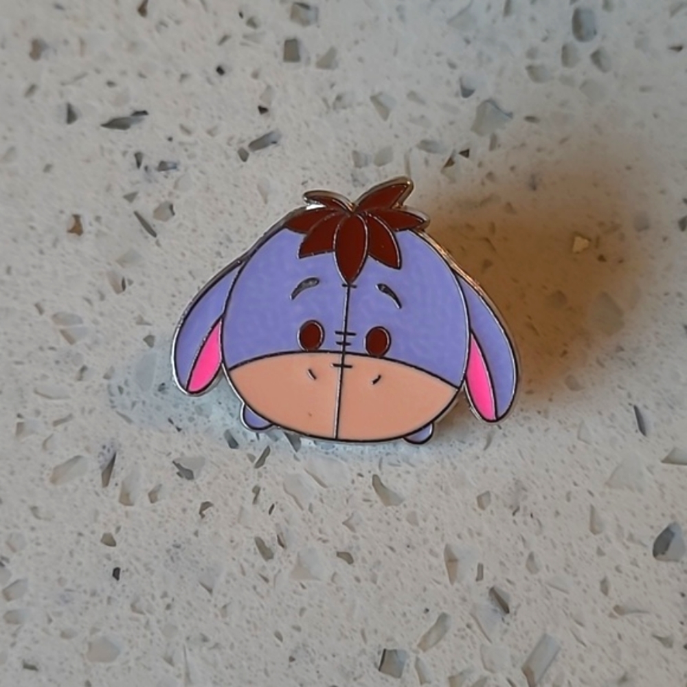 Official Disney Eeyore Donkey Winnie The Pooh Tsum Tsum Pin